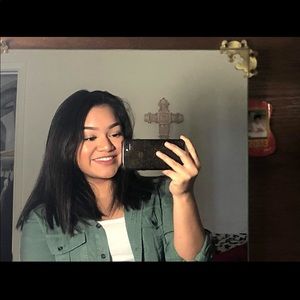 Meet your Posher, Victoria